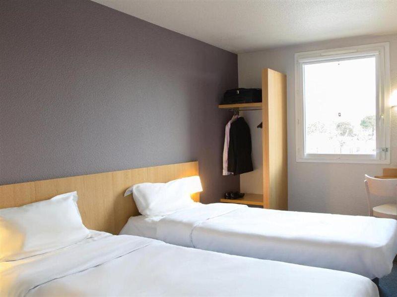 B&B Hotel Toulon Ollioules Eksteriør billede
