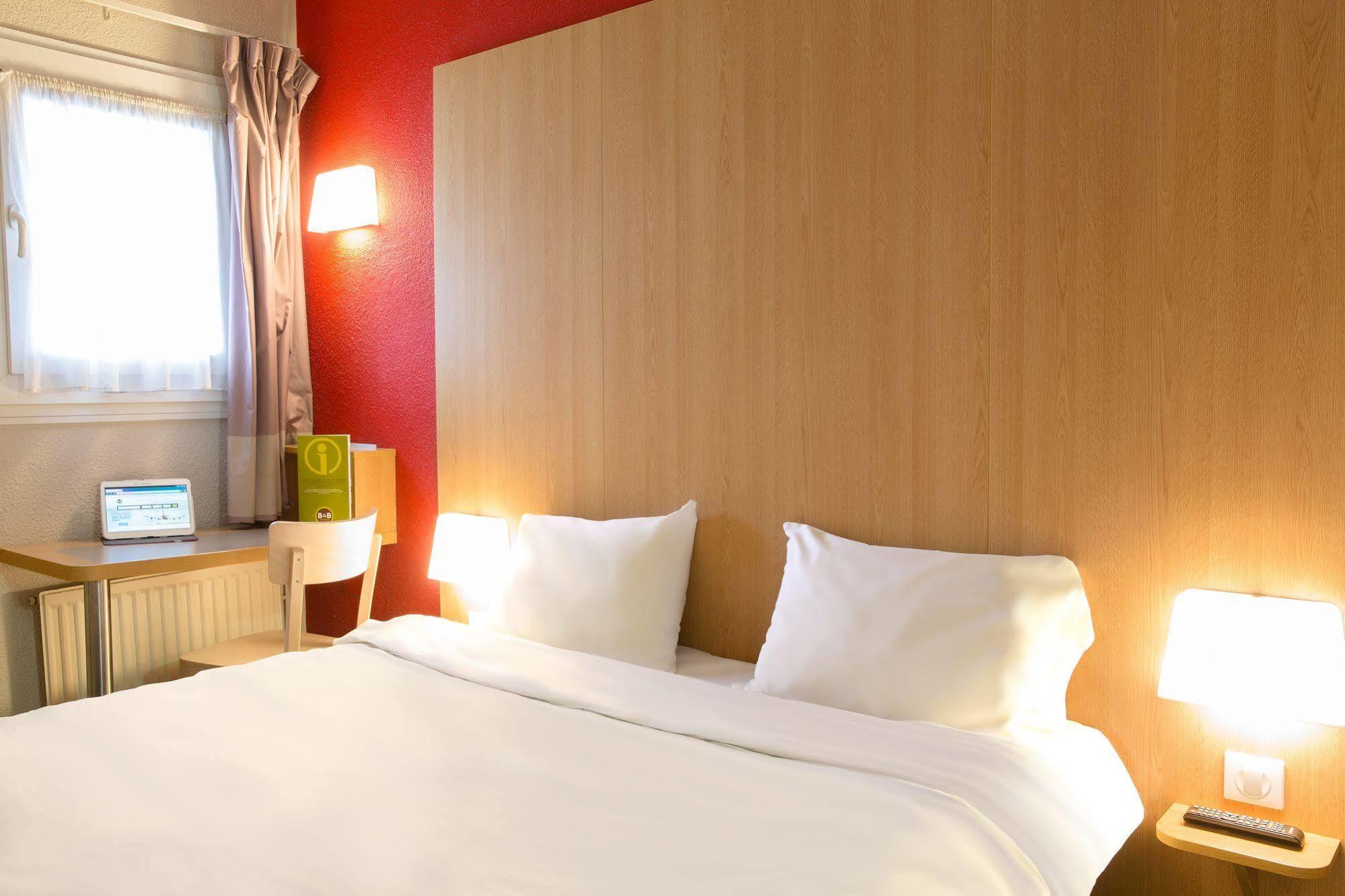 B&B Hotel Toulon Ollioules Eksteriør billede